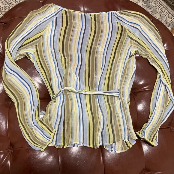 VTG Sheer Silk Wrap Blouse - Picture 4 of 4